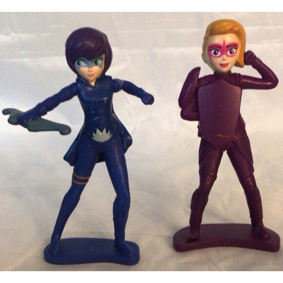 Nickelodeon Other - MYSTICONS ZARYA MOONWOLF &  EMERALD GOLDENBRAID Action Figures Collectible Toys